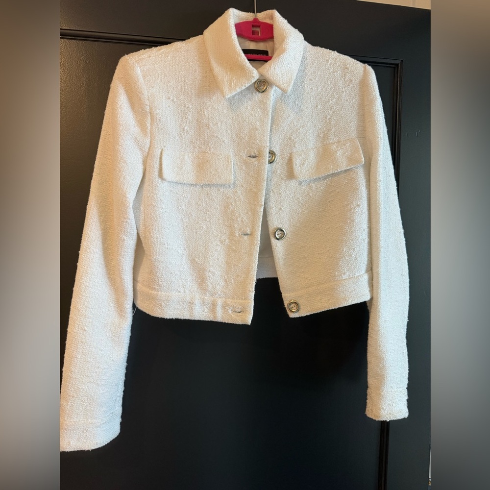 White Zara Tweed Collared Jacket. Gold buttons and two pockets. Size Small.